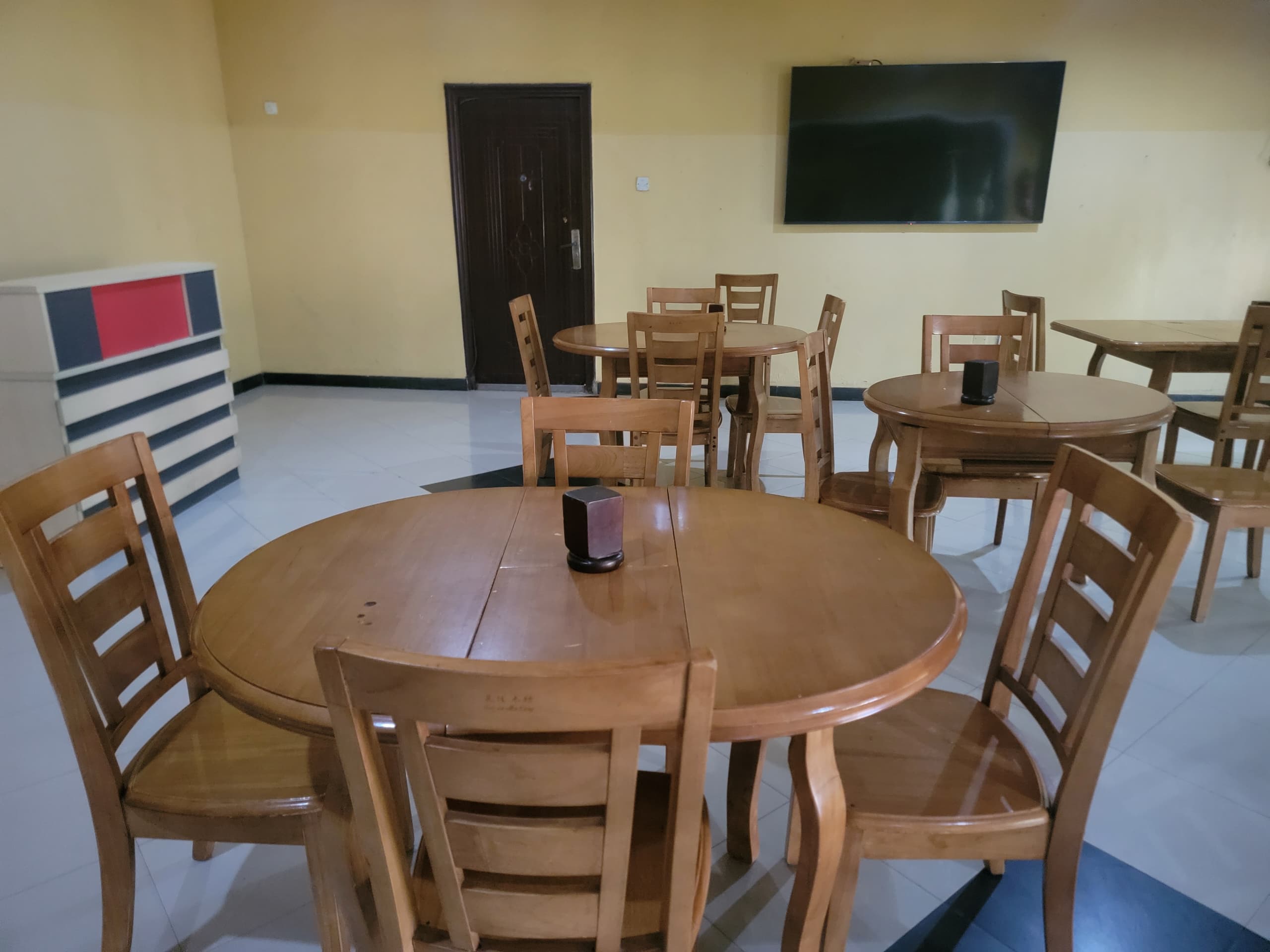 Dipo Resort - Bar Area 3